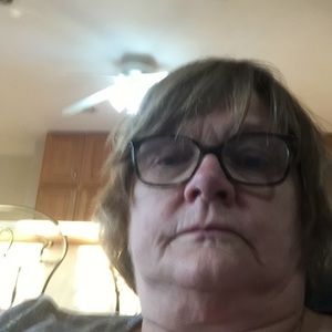 Meet your Posher, Carolyn